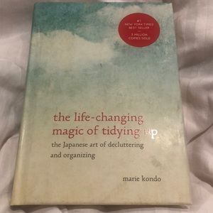 Marie Kondo- The Life-Changing magic of Tidying Up